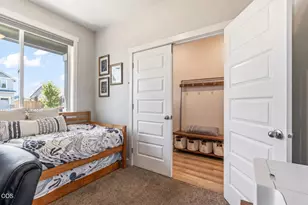 16504 Pne Crk Dr, La Pine, OR 97739 - Photo 19
