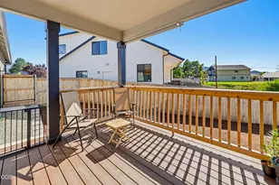 137 Willow Springs Dr, Talent, OR 97540 - Photo 41