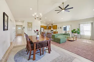 137 Willow Springs Dr, Talent, OR 97540 - Photo 25