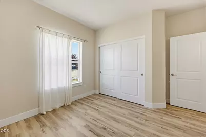 137 Willow Springs Drive, Talent, OR 97540 - Photo 7