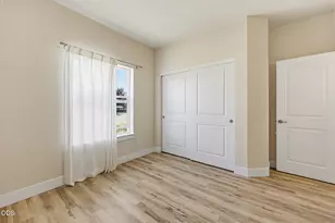 137 Willow Springs Dr, Talent, OR 97540 - Photo 7