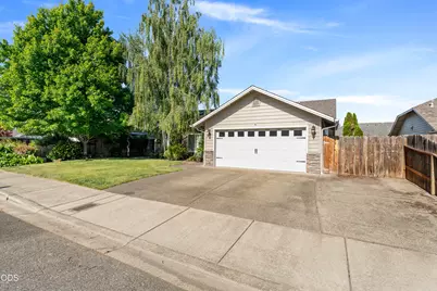 1662 Nunnwood Lane, Grants Pass, OR 97527 - Photo 25