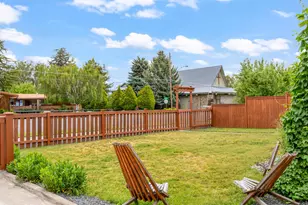 373 SE Fairview St, Prineville, OR 97754 - Photo 3