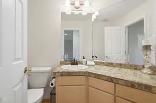 18004 Tan Oak Ln, Bend, OR 97707 - Photo 19