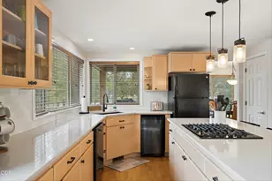 18004 Tan Oak Ln, Bend, OR 97707 - Photo 13