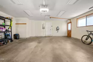 2204 NW Marken St, Bend, OR 97703 - Photo 37