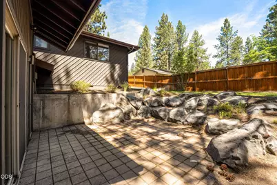 2204 NW Marken Street, Bend, OR 97703 - Photo 37