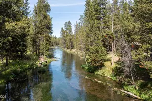 15194 E River Loop Dr E, Bend, OR 97707 - Photo 39