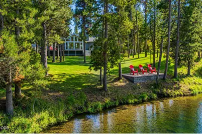 15194 E River Loop Drive E, Bend, OR 97707 - Photo 1