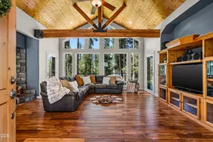 15194 E River Loop Dr E, Bend, OR 97707 - Photo 5