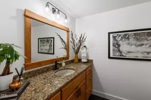 61211 Mt Vista Dr, Bend, OR 97702 - Photo 27