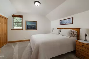16969 Spring River Rd, Bend, OR 97707 - Photo 39