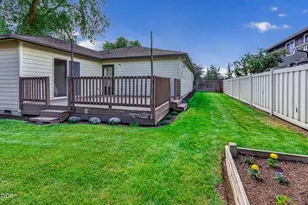 2990 NE Wells Acres Rd, Bend, OR 97701 - Photo 33