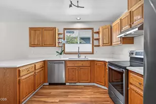 2990 NE Wells Acres Rd, Bend, OR 97701 - Photo 7