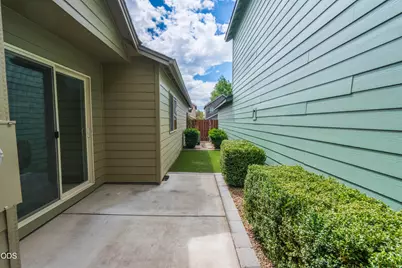 417 NW 27th Street, Redmond, OR 97756 - Photo 17