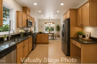 3880 Crystal Springs Drive, Medford, OR 97504 - Photo 13