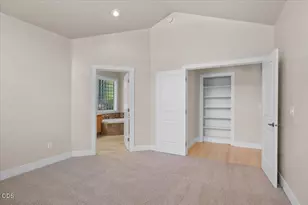 3880 Crystal Springs Dr, Medford, OR 97504 - Photo 19