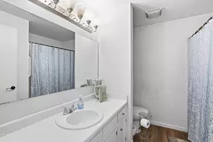 1741 Serenity Dr, Medford, OR 97504 - Photo 25