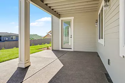 5615 Autumn Park Drive, Medford, OR 97504 - Photo 59