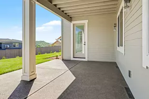 5615 Autumn Park Dr, Medford, OR 97504 - Photo 59