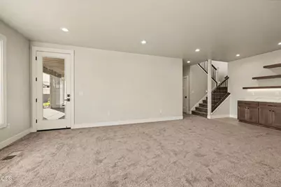 5615 Autumn Park Drive, Medford, OR 97504 - Photo 35