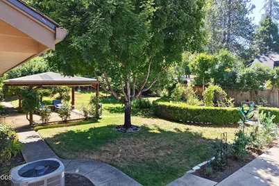 1025 Anglers Place, Shady Cove, OR 97539 - Photo 37