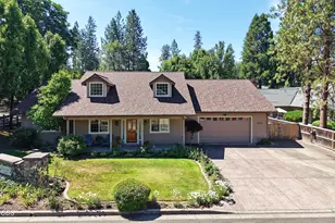 1025 Anglers Pl, Shady Cove, OR 97539 - Photo 49