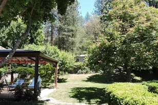 1025 Anglers Pl, Shady Cove, OR 97539 - Photo 47