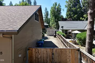 1025 Anglers Pl, Shady Cove, OR 97539 - Photo 45