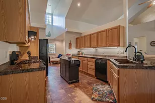 1025 Anglers Pl, Shady Cove, OR 97539 - Photo 13