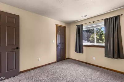 2486 SW Valleyview Drive SW, Redmond, OR 97756 - Photo 37