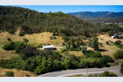 6530 Tolo Road, Central Point, OR 97502 - Photo 35