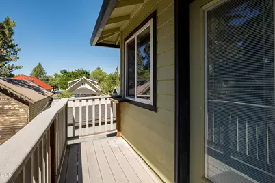 909 NW Delaware Avenue, Bend, OR 97703 - Photo 33