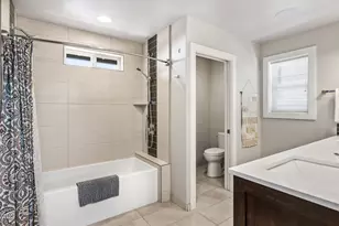 909 NW Delaware Ave, Bend, OR 97703 - Photo 35