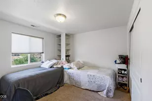 21382 NE Eagle Crossing Ave, Bend, OR 97701 - Photo 17