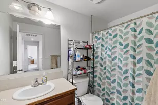 21382 NE Eagle Crossing Ave, Bend, OR 97701 - Photo 17