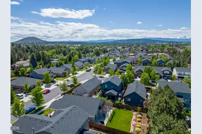 21382 NE Eagle Crossing Avenue, Bend, OR 97701 - Photo 41