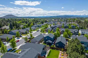 21382 NE Eagle Crossing Ave, Bend, OR 97701 - Photo 41