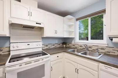 2087 NE Mistletoe Court #1 & 2, Bend, OR 97701 - Photo 11