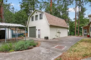2204 Lampman Rd, Gold Hill, OR 97525 - Photo 31