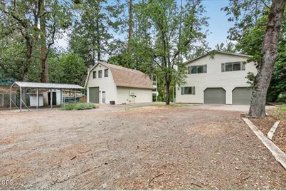 2204 Lampman Road, Gold Hill, OR 97525 - Photo 5