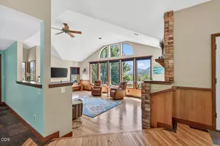 1748 NW Crescent Dr, Grants Pass, OR 97526 - Photo 17