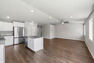 1785 W Williamson Ave, Sisters, OR 97759 - Photo 13