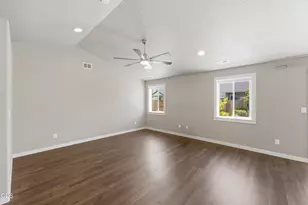 1785 W Williamson Ave, Sisters, OR 97759 - Photo 15