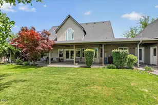 1760 Minear Rd, Medford, OR 97501 - Photo 47