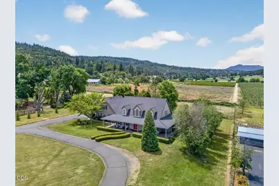 1760 Minear Road, Medford, OR 97501 - Photo 47