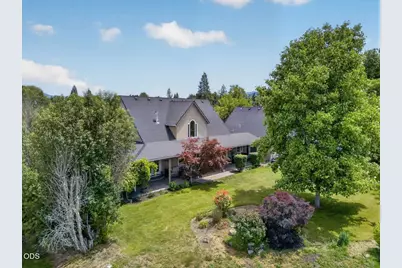 1760 Minear Road, Medford, OR 97501 - Photo 49