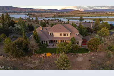2646 Fairway Drive, Klamath Falls, OR 97601 - Photo 3