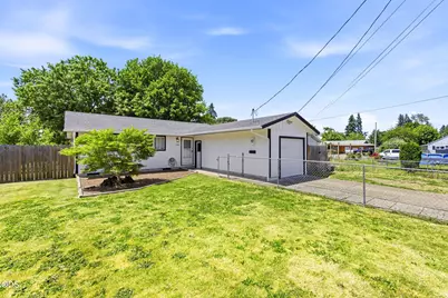 130 NE Geary Street, Albany, OR 97321 - Photo 3