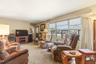 1803 Hope St, Klamath Falls, OR 97603 - Photo 3